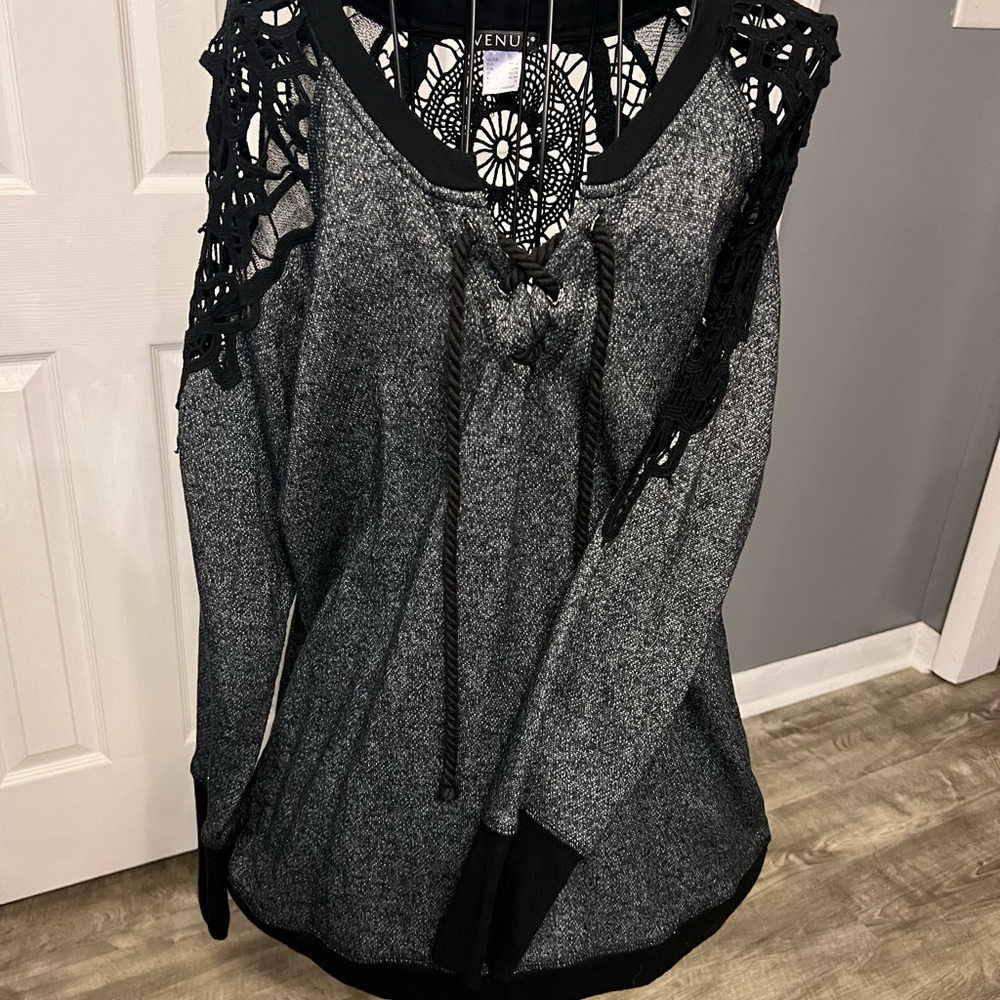 Amazing Sweat Shirt